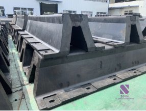 V Type Rubber Fender